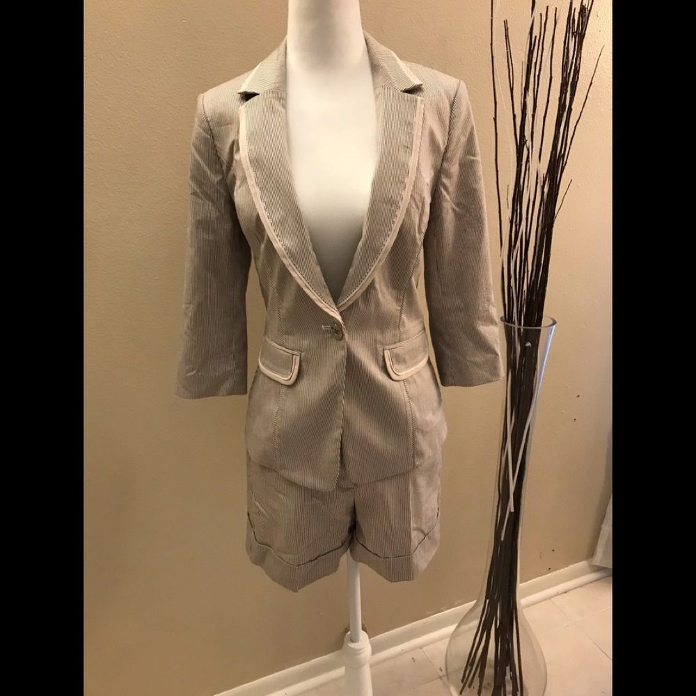 Cairo Stripe Blazer & Cairo Stripe Short